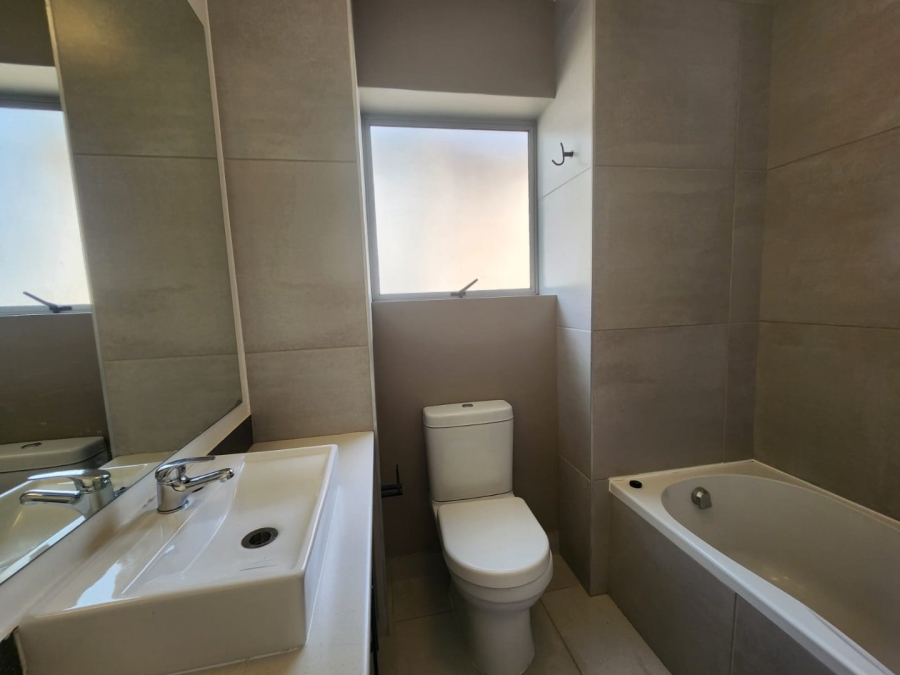 2 Bedroom Property for Sale in Pacaltsdorp Western Cape